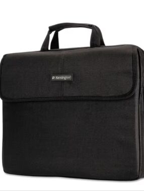 Kensington SP 17 Padded Interior Laptop Sleeve, Black, 17"